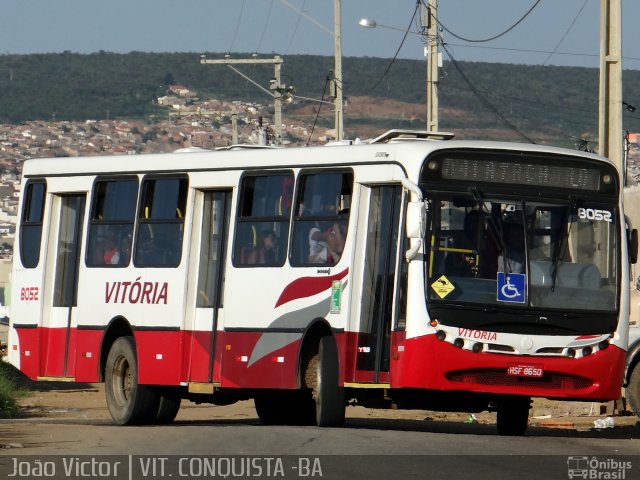 Viação Vitória 8052 na cidade de Vitória da Conquista, Bahia, Brasil, por João Victor. ID da foto: 2543798.