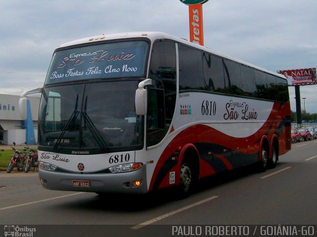Expresso São Luiz 6810 na cidade de Goiânia, Goiás, Brasil, por Paulo Roberto de Morais Amorim. Número da foto: #2548786.