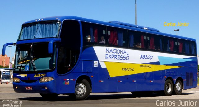 Nacional Expresso 36300 na cidade de Goiânia, Goiás, Brasil, por Carlos Júnior. ID da foto: 2547999.