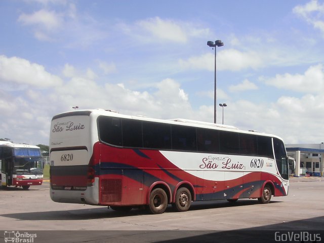 Expresso São Luiz 6820 na cidade de Goiânia, Goiás, Brasil, por Silas Gouvea. Número da foto: #2549132.