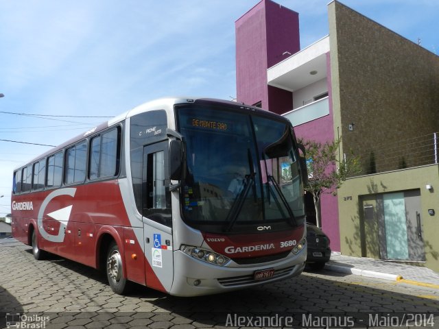 Expresso Gardenia 3680 na cidade de Ouro Fino, Minas Gerais, Brasil, por Alexandre  Magnus. Número da foto: #2549432.