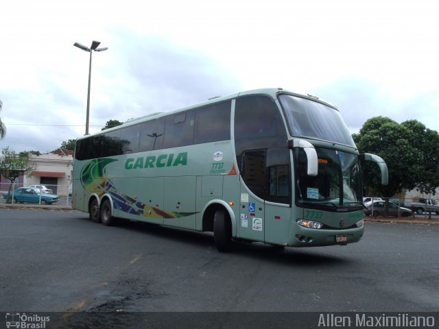 Viação Garcia 7737 na cidade de Uberaba, Minas Gerais, Brasil, por Allen Maximiliano. Número da foto: #2549254.