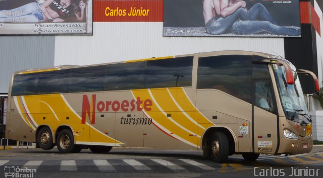 Noroeste Turismo e Transporte 11000 na cidade de Goiânia, Goiás, Brasil, por Carlos Júnior. ID da foto: 2553671.