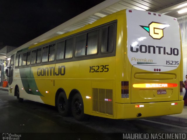 Empresa Gontijo de Transportes 15235 na cidade de Belo Horizonte, Minas Gerais, Brasil, por Maurício Nascimento. ID da foto: 2554511.