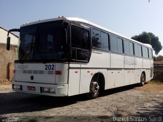 Jolumar Turismo 202 na cidade de Salto de Pirapora, São Paulo, Brasil, por Daniel Santos Sardi. Número da foto: #2555950.