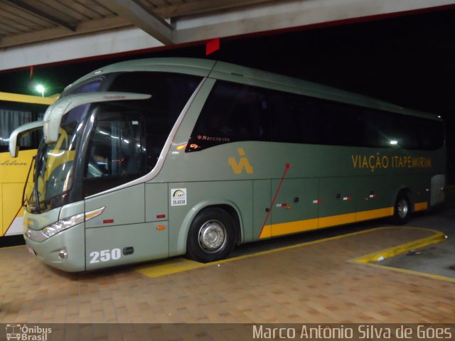 Viação Itapemirim 250 na cidade de Queluz, São Paulo, Brasil, por Marco Antônio Silva de Góes. ID da foto: 2558377.