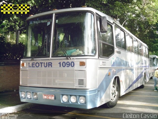 Leotur Transporte e Turismo 1090 na cidade de Aparecida, São Paulo, Brasil, por Cleiton Cassio. ID da foto: 2560536.