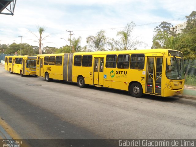 Auto Ônibus Três Irmãos 3042 na cidade de Jundiaí, São Paulo, Brasil, por Gabriel Giacomin de Lima. Número da foto: #2517137.
