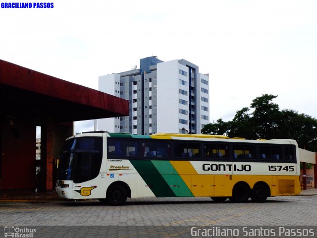 Empresa Gontijo de Transportes 15745 na cidade de Coronel Fabriciano, Minas Gerais, Brasil, por Graciliano Santos Passos. Número da foto: #2517620.