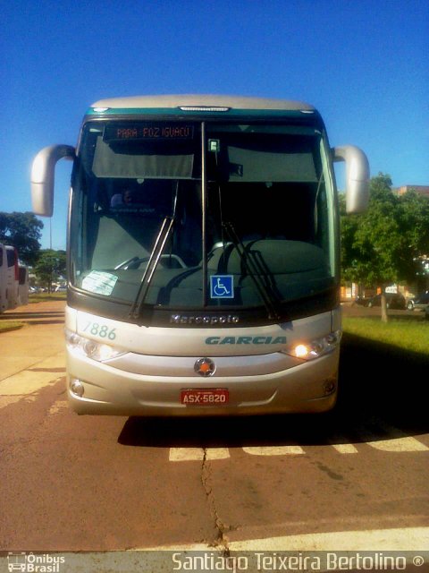 Viação Garcia 7886 na cidade de Cascavel, Paraná, Brasil, por Santiago Teixeira Bertolino. Número da foto: #2517683.