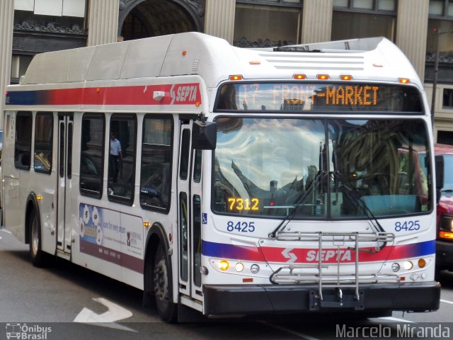 SEPTA - Southeastern Pennsylvania Transportation Autority 8425 na cidade de , por Marcelo Sousa de Miranda Júnior. ID da foto: 2520403.