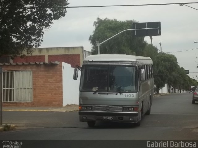 Prefeitura Municipal de Echaporã BWU-5109 na cidade de Echaporã, São Paulo, Brasil, por Gabriel Barbosa. Número da foto: #2521531.