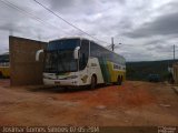 Empresa Gontijo de Transportes 14910 na cidade de Minas Novas, Minas Gerais, Brasil, por Josimar Gomes Simoes. Número da foto: #:id.