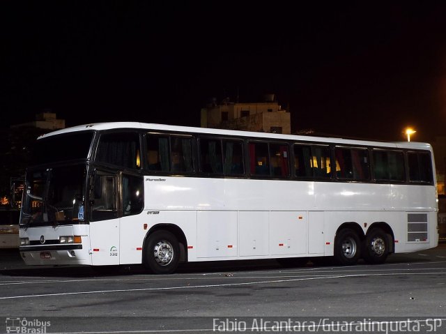 Ônibus Particulares 3200 na cidade de Aparecida, São Paulo, Brasil, por Fabio Alcantara. Número da foto: #2581124.