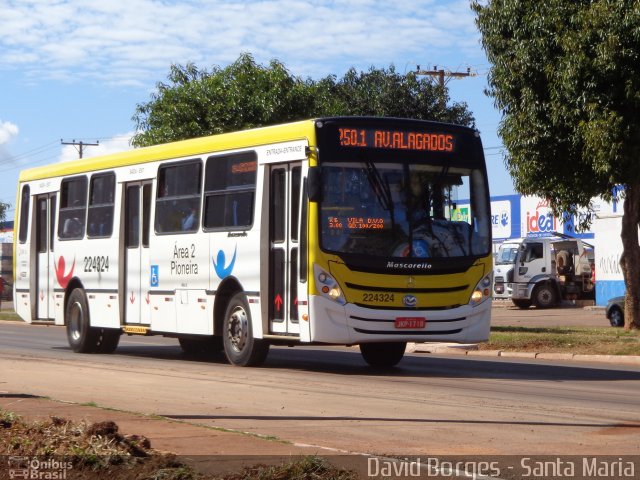 Viação Pioneira 224324 na cidade de Santa Maria, Distrito Federal, Brasil, por David Borges. Número da foto: #2581319.