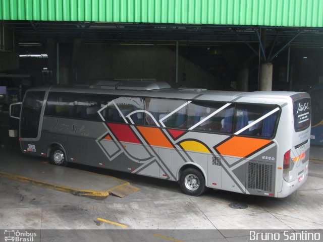Intersul 5008 na cidade de São Paulo, São Paulo, Brasil, por Bruno Santino. Número da foto: #2581652.