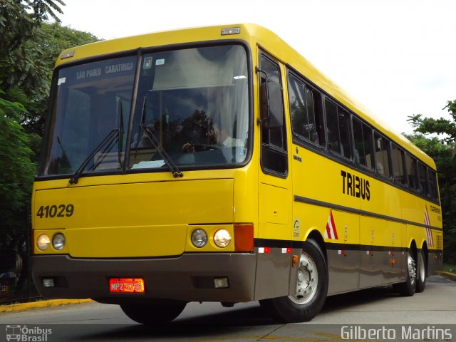 Viação Itapemirim 41029 na cidade de São Paulo, São Paulo, Brasil, por Gilberto Martins. ID da foto: 2582373.