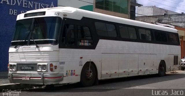 Ônibus Particulares 5406 na cidade de Belém, Pará, Brasil, por Lucas Jacó. Número da foto: #2585339.