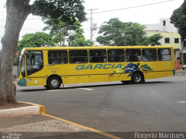Viação Garcia 7505 na cidade de Jandaia do Sul, Paraná, Brasil, por Rogerio Marques. Número da foto: #2584799.