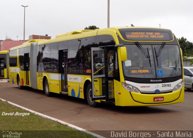 Viação Pioneira 226165 na cidade de Santa Maria, Distrito Federal, Brasil, por David Borges. ID da foto: 2586788.