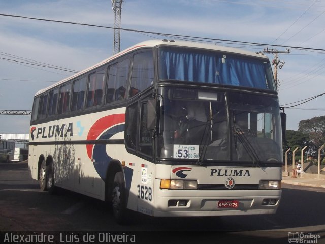 Pluma Conforto e Turismo 3628 na cidade de Botucatu, São Paulo, Brasil, por Alexandre  Luis de Oliveira. Número da foto: #2588969.