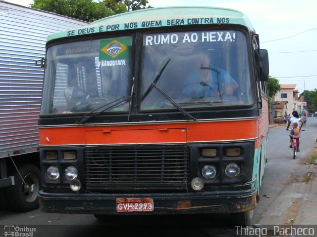 Ônibus Particulares 2993 na cidade de Jaíba, Minas Gerais, Brasil, por Thiago  Pacheco. Número da foto: #2588340.