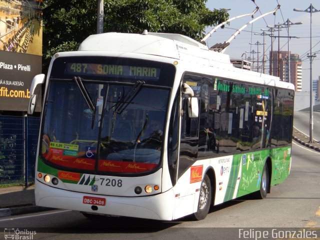 Metra - Sistema Metropolitano de Transporte 7208 na cidade de Santo André, São Paulo, Brasil, por Felipe Gonzales. ID da foto: 2593177.