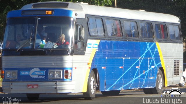 Santa Mônica Turismo 7256 na cidade de Araxá, Minas Gerais, Brasil, por Lucas Borges . Número da foto: #2591736.
