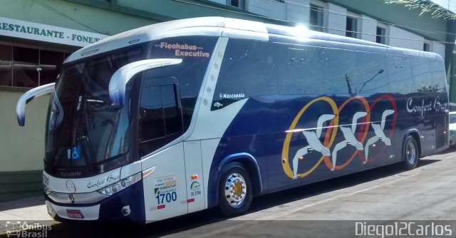 Confort Bus Viagens e Turismo 1700 na cidade de Flórida Paulista, São Paulo, Brasil, por Diego Carlos Oliveira. Número da foto: #2591672.