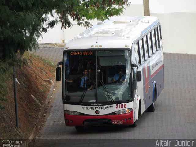 Viação São Cristóvão 2180 na cidade de Campo Belo, Minas Gerais, Brasil, por Altair Júnior. Número da foto: #2591793.
