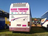 Bósio Tur 2000 na cidade de Tambaú, São Paulo, Brasil, por Pedro Locatelli. Número da foto: #:id.