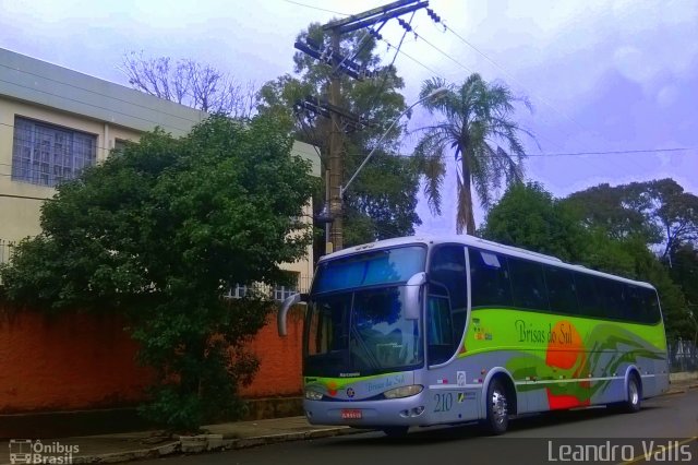 Transbrisul - Transportes Brisas do Sul 210 na cidade de Santo Ângelo, Rio Grande do Sul, Brasil, por Leandro Melo Valls. Número da foto: #2593405.
