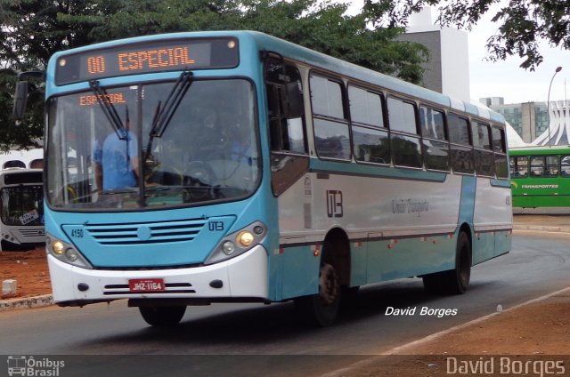 UTB - União Transporte Brasília 4150 na cidade de Brasília, Distrito Federal, Brasil, por David Borges. Número da foto: #2597393.