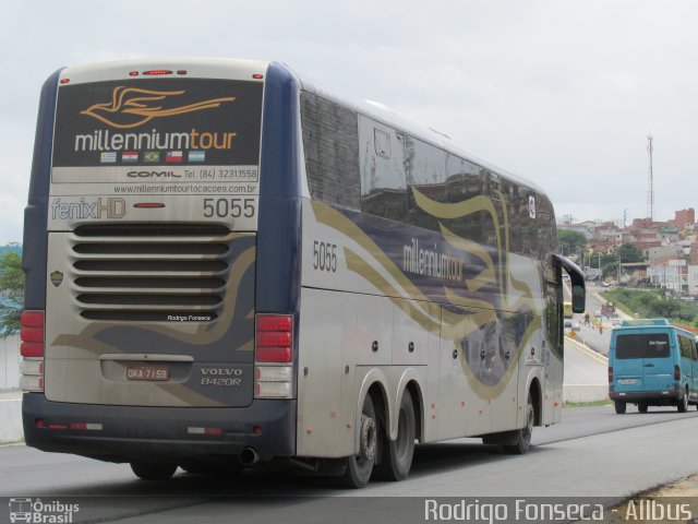 Millennium Tour 5055 na cidade de Caruaru, Pernambuco, Brasil, por Rodrigo Fonseca. Número da foto: #2597600.