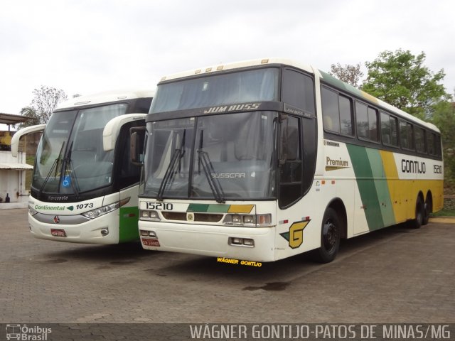 Empresa Gontijo de Transportes 15210 na cidade de Patos de Minas, Minas Gerais, Brasil, por Wagner Gontijo Várzea da Palma-mg. Número da foto: #2597679.