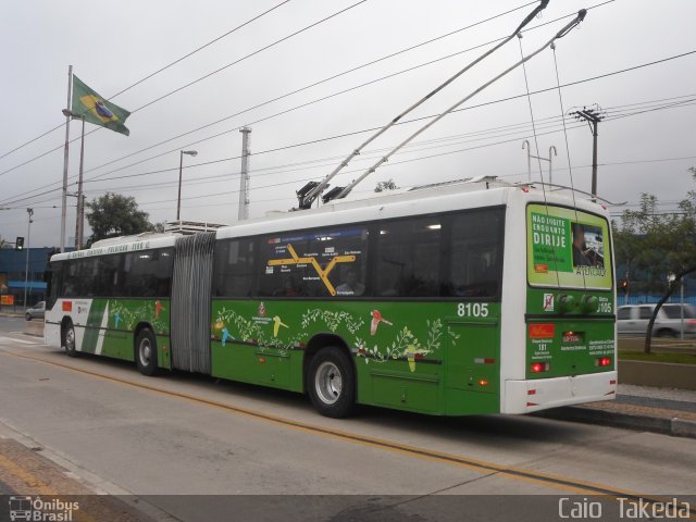 Metra - Sistema Metropolitano de Transporte 8105 na cidade de São Bernardo do Campo, São Paulo, Brasil, por Caio  Takeda. ID da foto: 2597338.