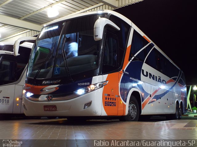 Expresso União 10262 na cidade de Guaratinguetá, São Paulo, Brasil, por Fabio Alcantara. Número da foto: #2599161.