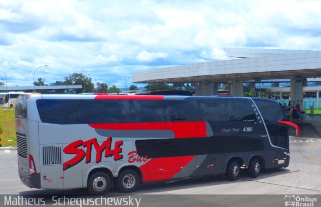 Style Bus 4000 na cidade de Brasília, Distrito Federal, Brasil, por Matheus  Scheguschewsky. Número da foto: #2600469.