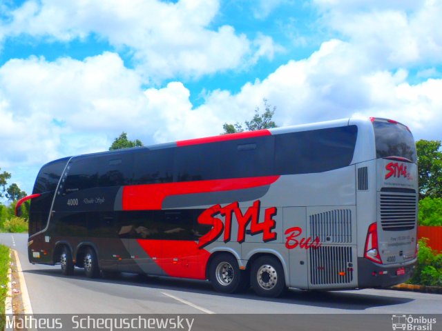 Style Bus 4000 na cidade de Brasília, Distrito Federal, Brasil, por Matheus  Scheguschewsky. Número da foto: #2600465.