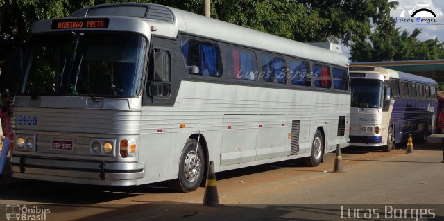 Moscou Turismo 7200 na cidade de Araxá, Minas Gerais, Brasil, por Lucas Borges . Número da foto: #2601462.