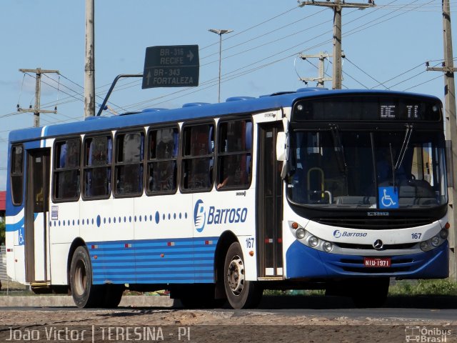 Empresa Barroso 167 na cidade de Teresina, Piauí, Brasil, por João Victor. Número da foto: #2605152.