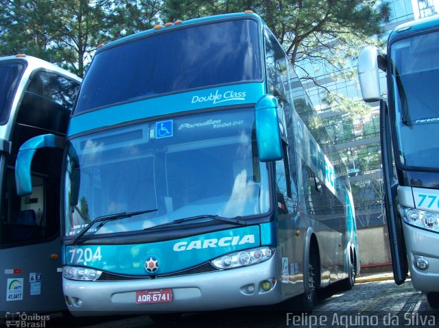 Viação Garcia 7204 na cidade de Curitiba, Paraná, Brasil, por Felipe Aquino da Silva. Número da foto: #2607005.