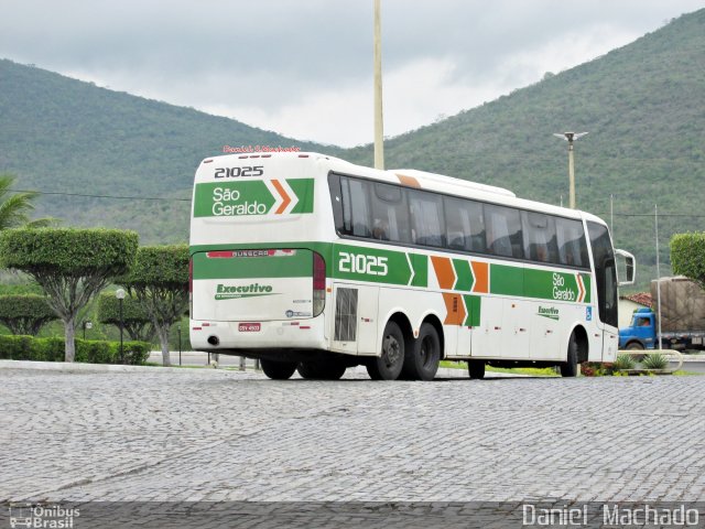 Cia. São Geraldo de Viação 21025 na cidade de Jequié, Bahia, Brasil, por Daniel  Machado. ID da foto: 2606764.