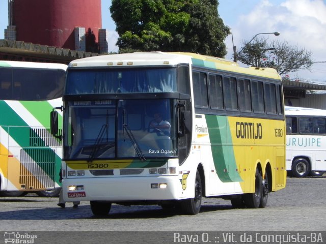 Empresa Gontijo de Transportes 15380 na cidade de Vitória da Conquista, Bahia, Brasil, por Rava Ogawa. ID da foto: 2609528.