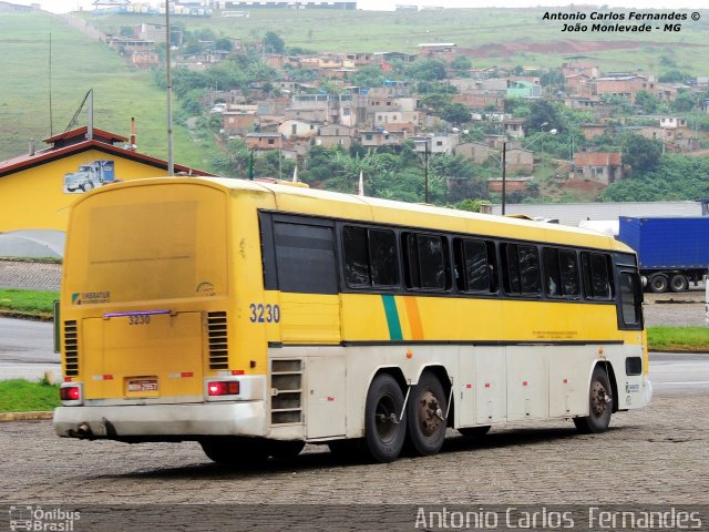 Ônibus Particulares 3230 na cidade de João Monlevade, Minas Gerais, Brasil, por Antonio Carlos Fernandes. ID da foto: 2610095.