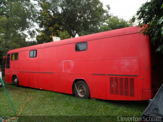 Motorhomes 23049 na cidade de Cachoeira do Sul, Rio Grande do Sul, Brasil, por Cleverton Schmitt. ID da foto: 2612776.