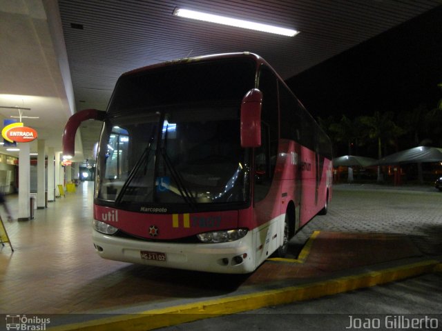 UTIL - União Transporte Interestadual de Luxo 7807 na cidade de Guaratinguetá, São Paulo, Brasil, por Joao Gilberto. ID da foto: 2614206.