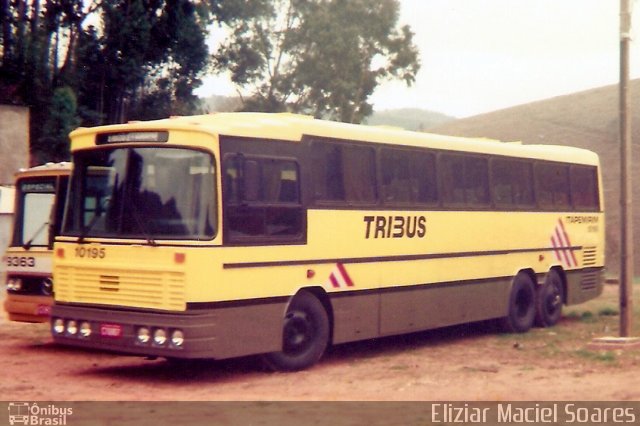 Viação Itapemirim 10195 na cidade de Manhuaçu, Minas Gerais, Brasil, por Eliziar Maciel Soares. Número da foto: #2613897.