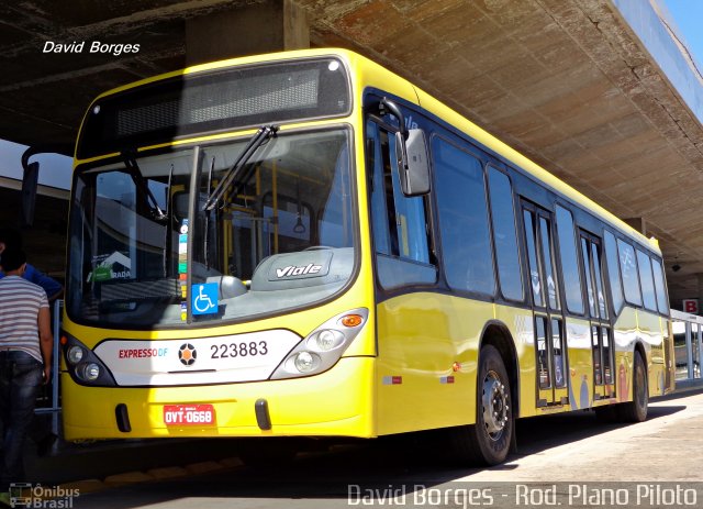 Viação Pioneira 223883 na cidade de Brasília, Distrito Federal, Brasil, por David Borges. Número da foto: #2617183.