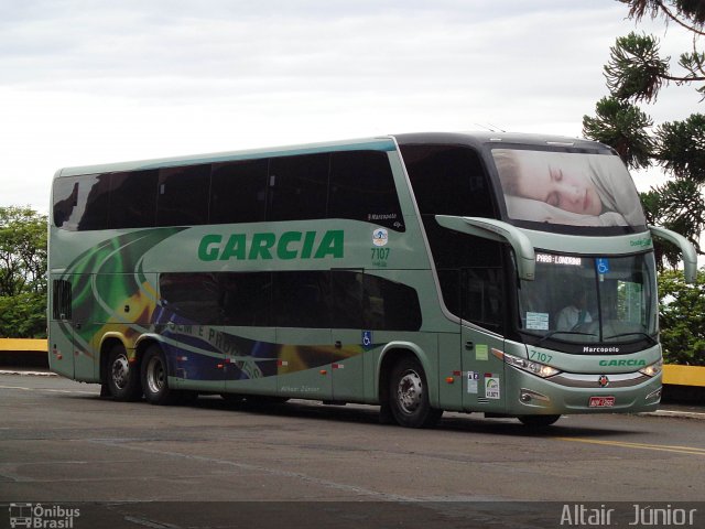 Viação Garcia 7107 na cidade de Londrina, Paraná, Brasil, por Altair Júnior. ID da foto: 2568113.